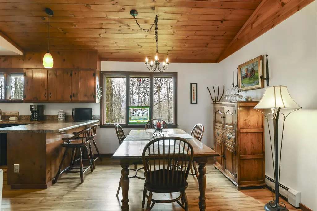 4723 Stagecoach Road Morristown VT 05661