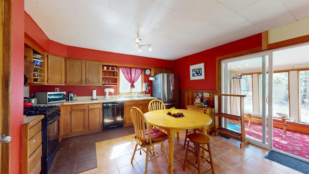 3950 Vt Route 17 Starksboro VT 05487