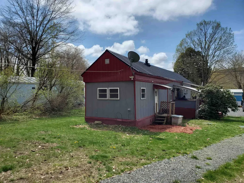 22 Rudsboro Road Lebanon NH 03766