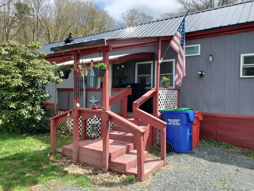 22 Rudsboro Road Lebanon NH 03766