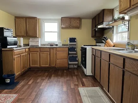 30 Lake Road Charlotte VT 05445