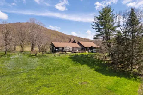717 Allen Hill Road Pomfret VT 05053