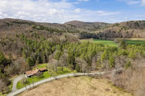 717 Allen Hill Road Pomfret VT 05053