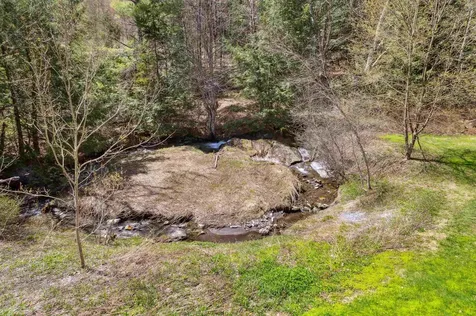 717 Allen Hill Road Pomfret VT 05053