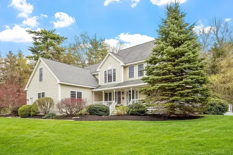 31 Mountain View Court Milford NH 03055