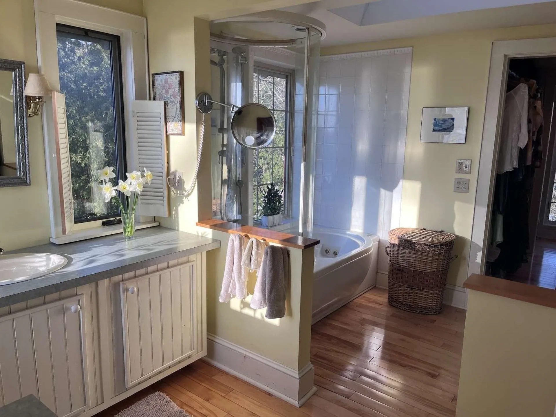 35 Adams Court Burlington VT 05401