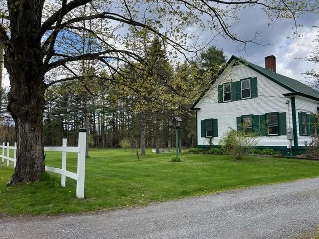 228 Sugar River Drive Claremont NH 03743