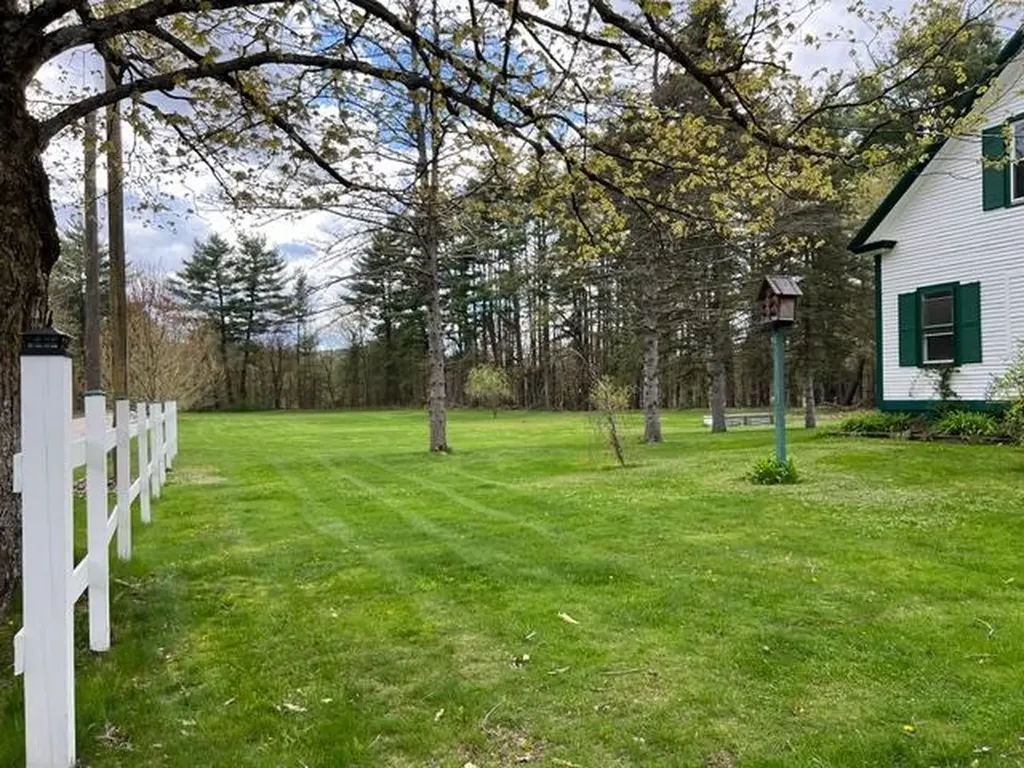 228 Sugar River Drive Claremont NH 03743