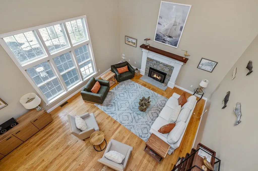 97 Eastwood Drive Portsmouth NH 03801