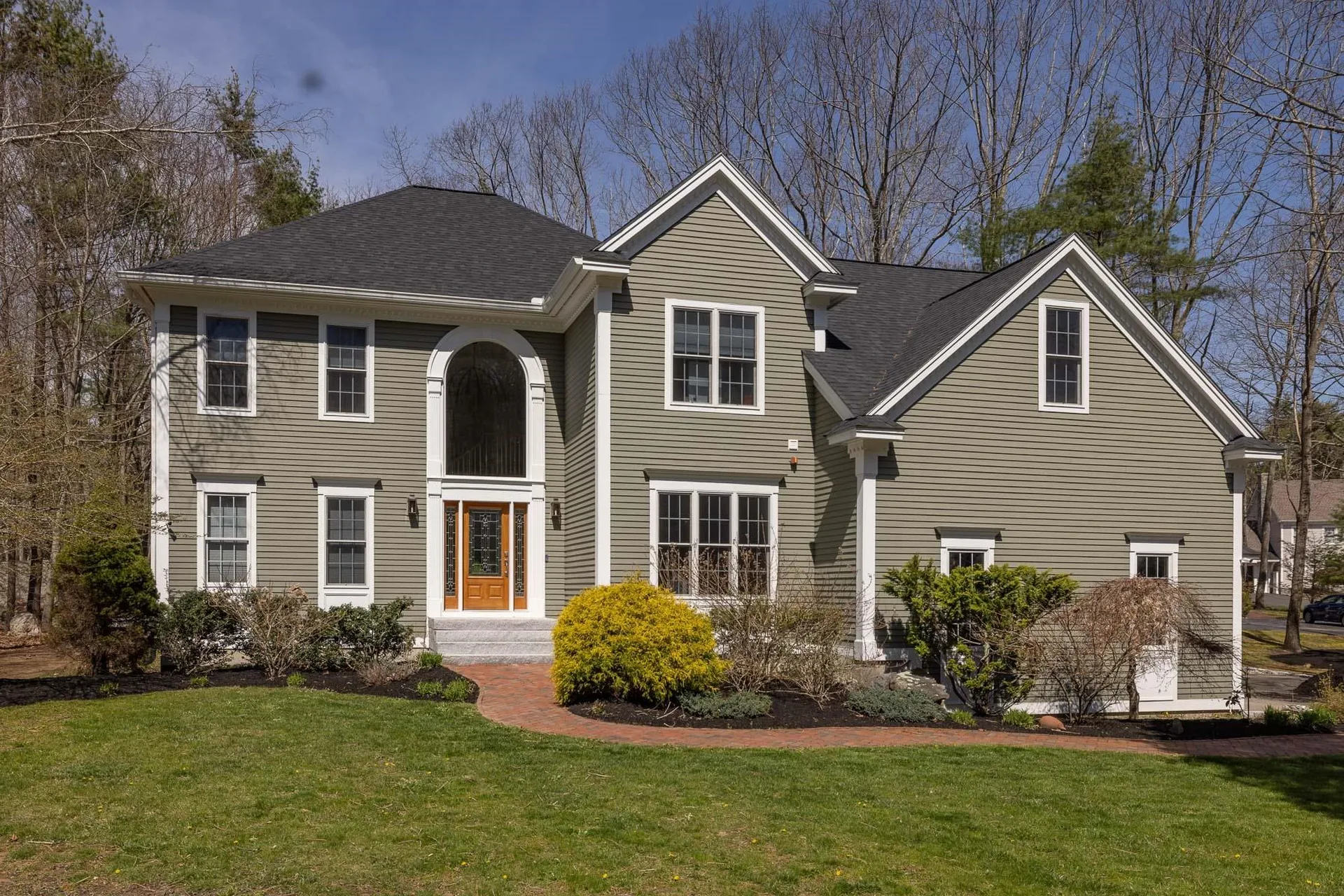 97 Eastwood Drive Portsmouth NH 03801