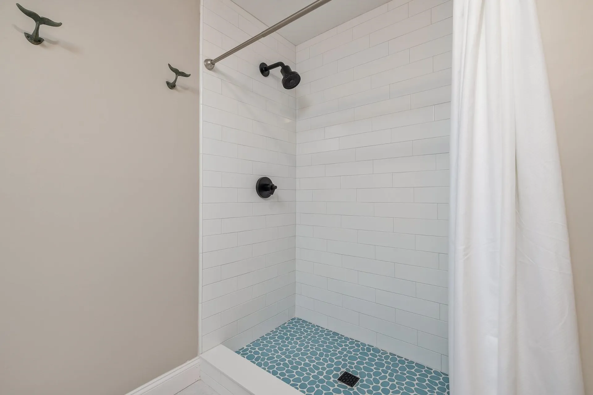 97 Eastwood Drive Portsmouth NH 03801