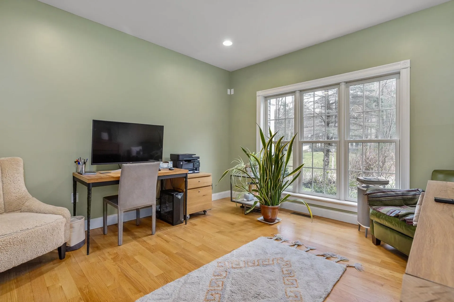 97 Eastwood Drive Portsmouth NH 03801