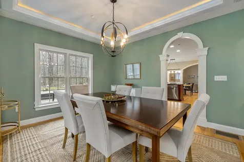 97 Eastwood Drive Portsmouth NH 03801