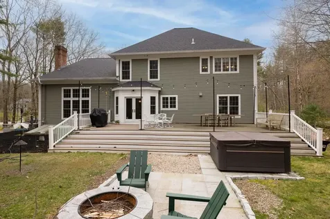 97 Eastwood Drive Portsmouth NH 03801