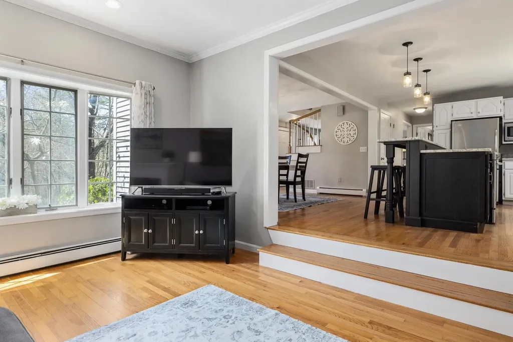 12 Shearwater Street Durham NH 03824