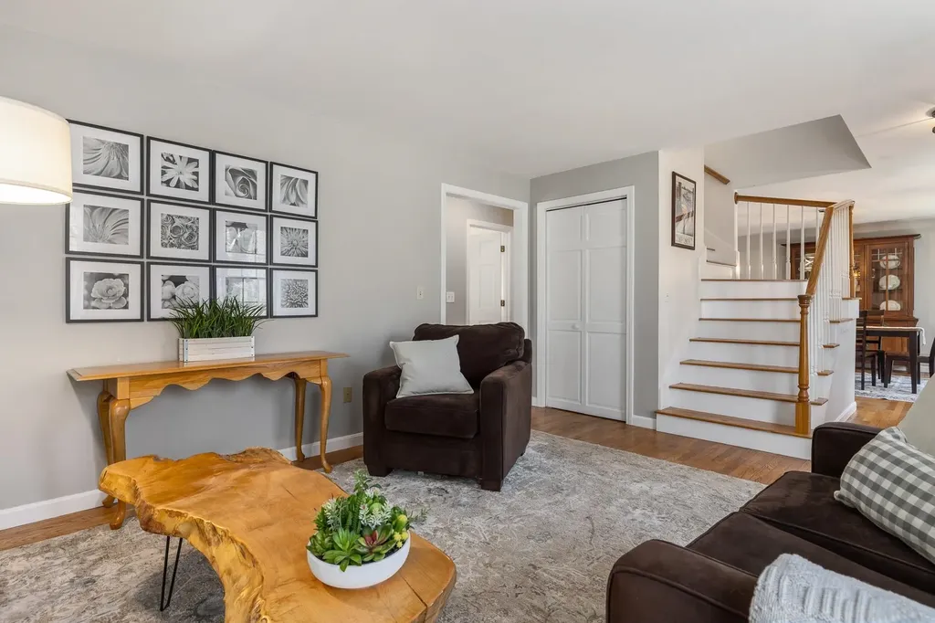 12 Shearwater Street Durham NH 03824