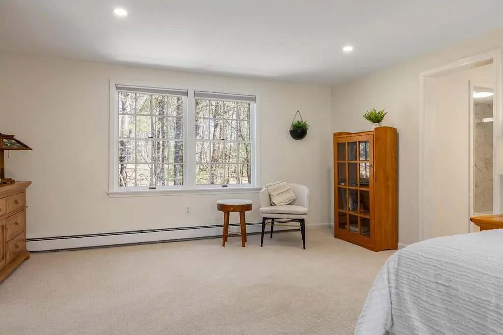 12 Shearwater Street Durham NH 03824