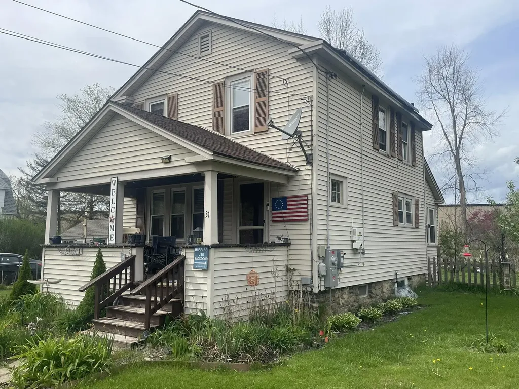 31 Fairbanks Street Keene NH 03431