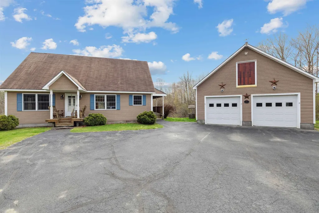 14 Sunset Rock Road Lebanon NH 03766