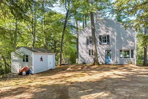 23 Tommy's Cove Road Meredith NH 03253