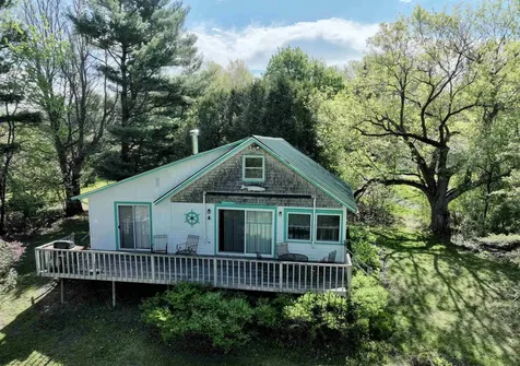 122 West View Lane North Hero VT 05474