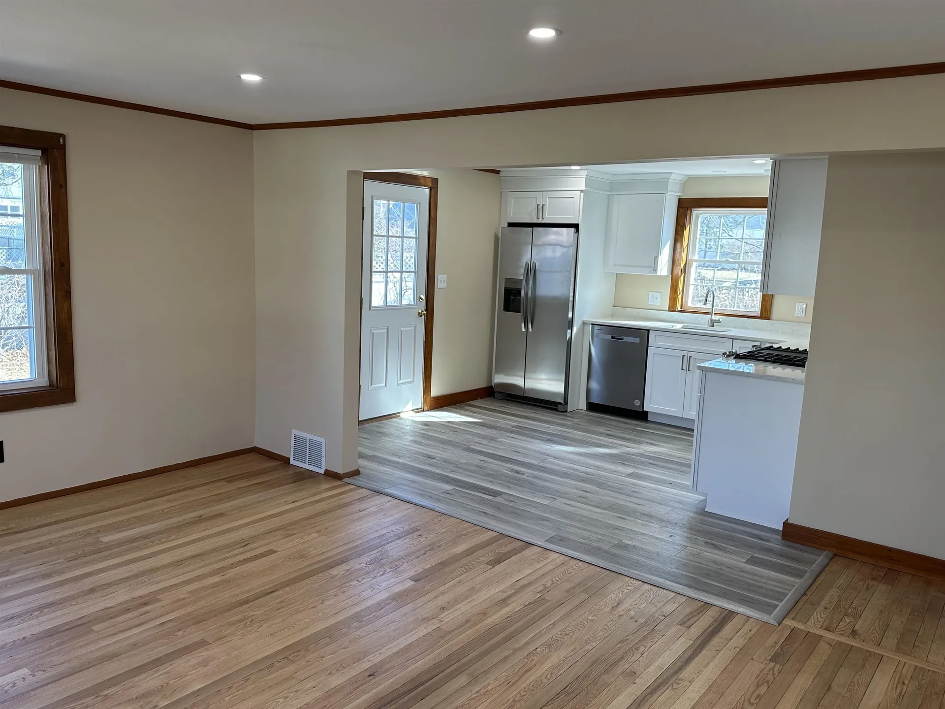 6 Ruth Lane Hampton NH 03842