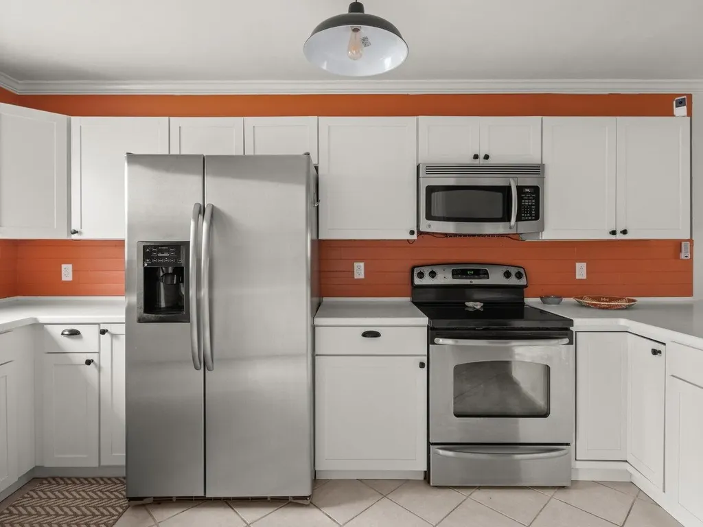 122 Locust Hill Shelburne VT 05482