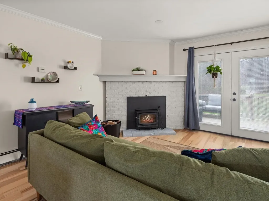 122 Locust Hill Shelburne VT 05482