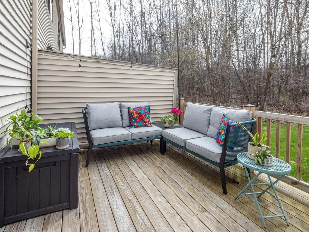 122 Locust Hill Shelburne VT 05482