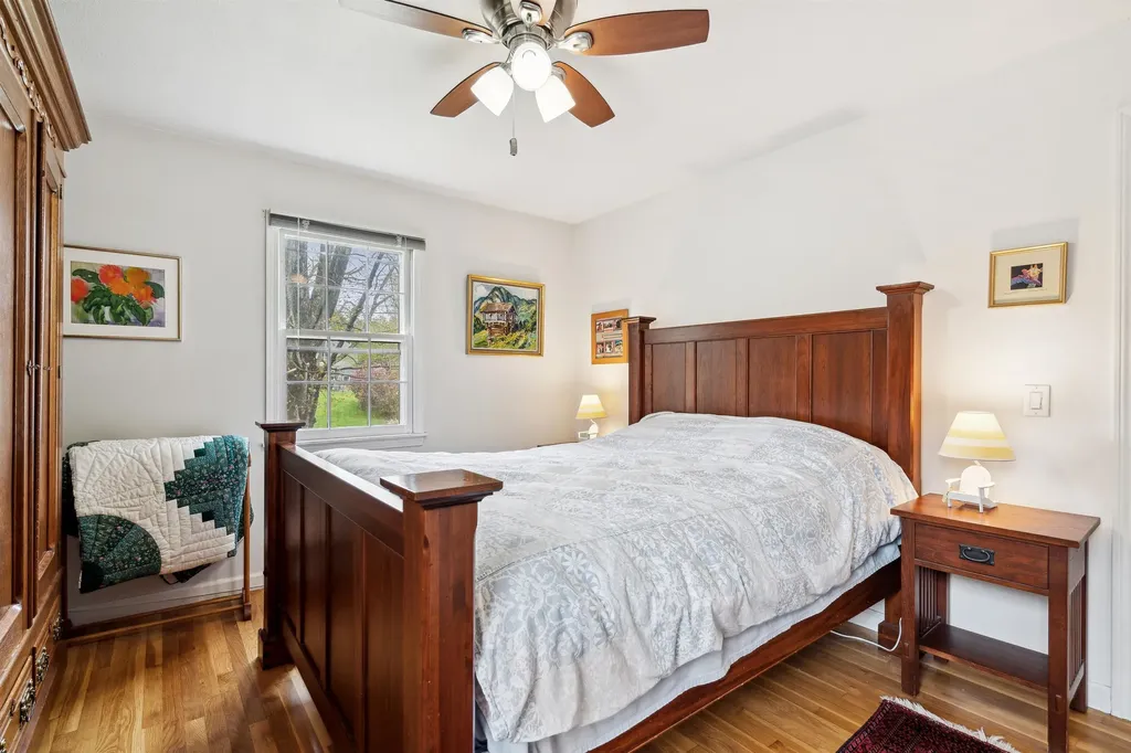 12 Woodmore Drive Hanover NH 03755