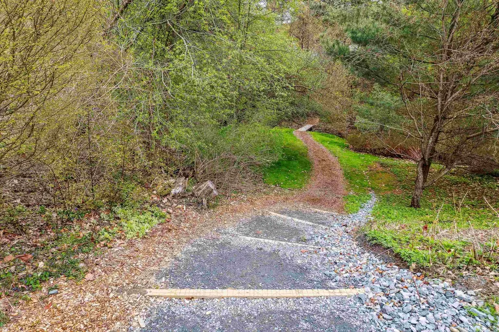12 Woodmore Drive Hanover NH 03755