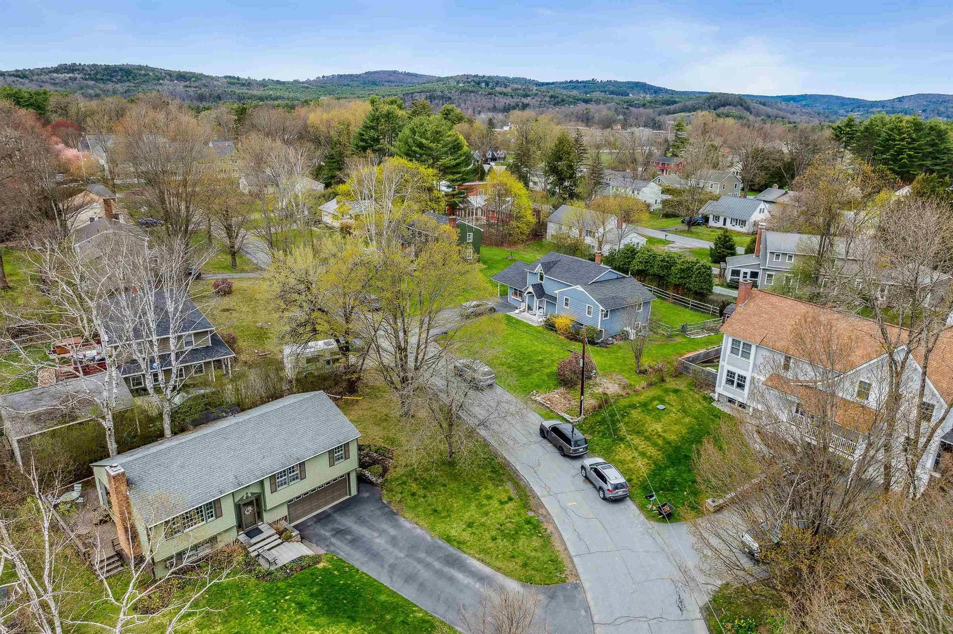 12 Woodmore Drive Hanover NH 03755