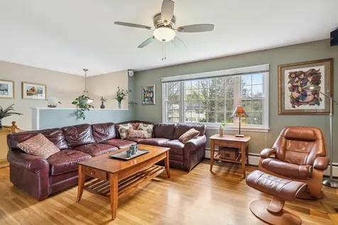 12 Woodmore Drive Hanover NH 03755