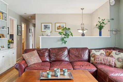 12 Woodmore Drive Hanover NH 03755