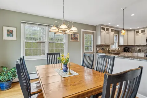 12 Woodmore Drive Hanover NH 03755