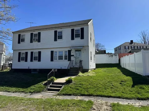 1567 Paule Avenue Manchester NH 03104