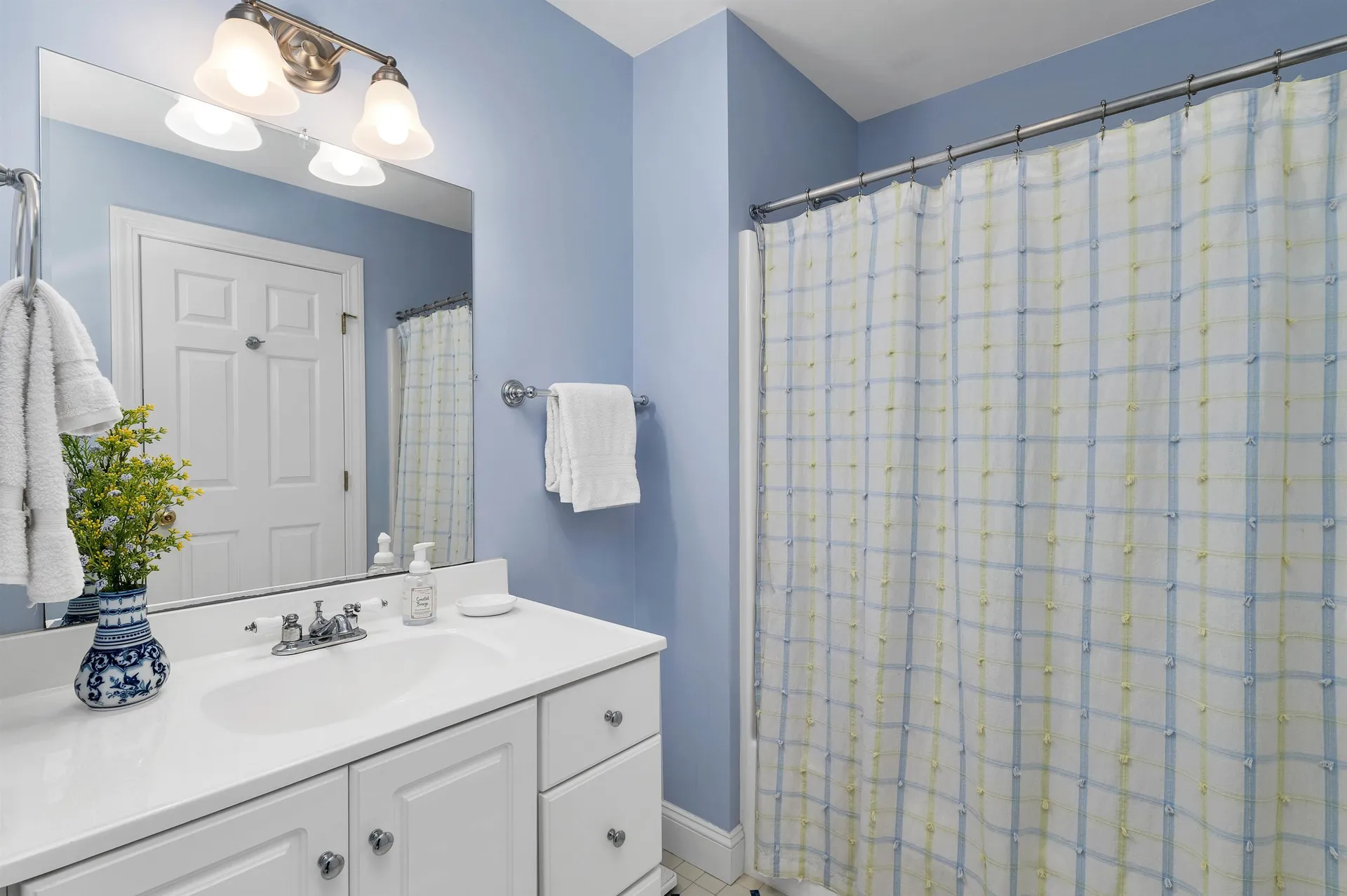 75 Pipers Point Lane Alton NH 03809