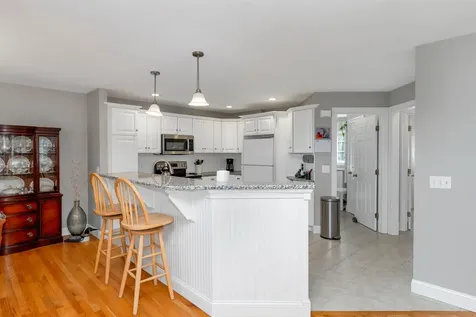 75 Pipers Point Lane Alton NH 03809