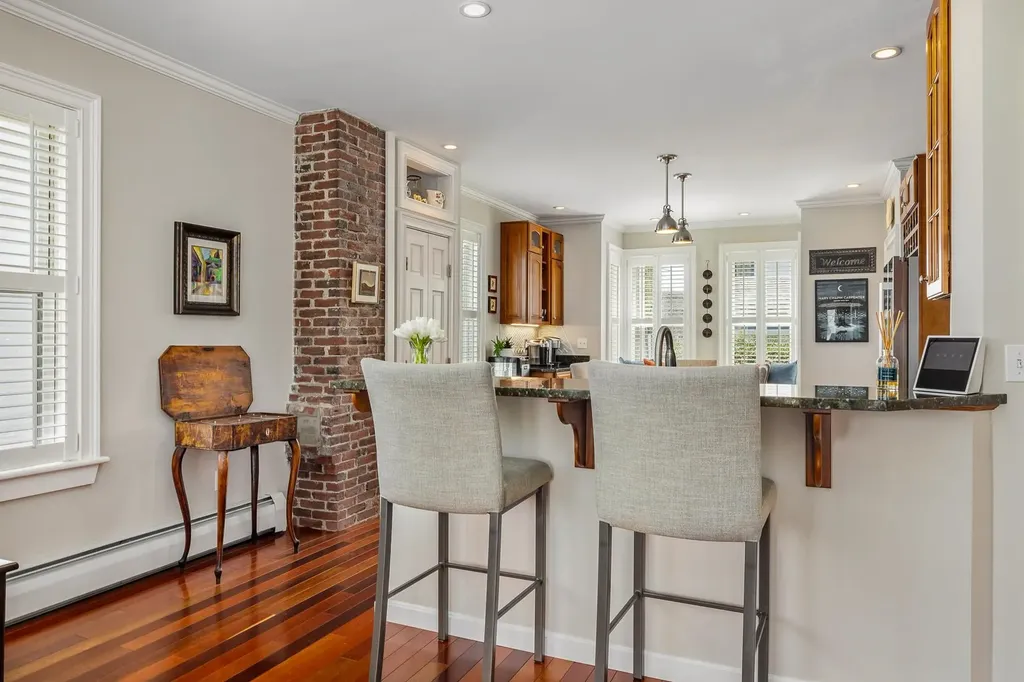 213 Gates Street Portsmouth NH 03801