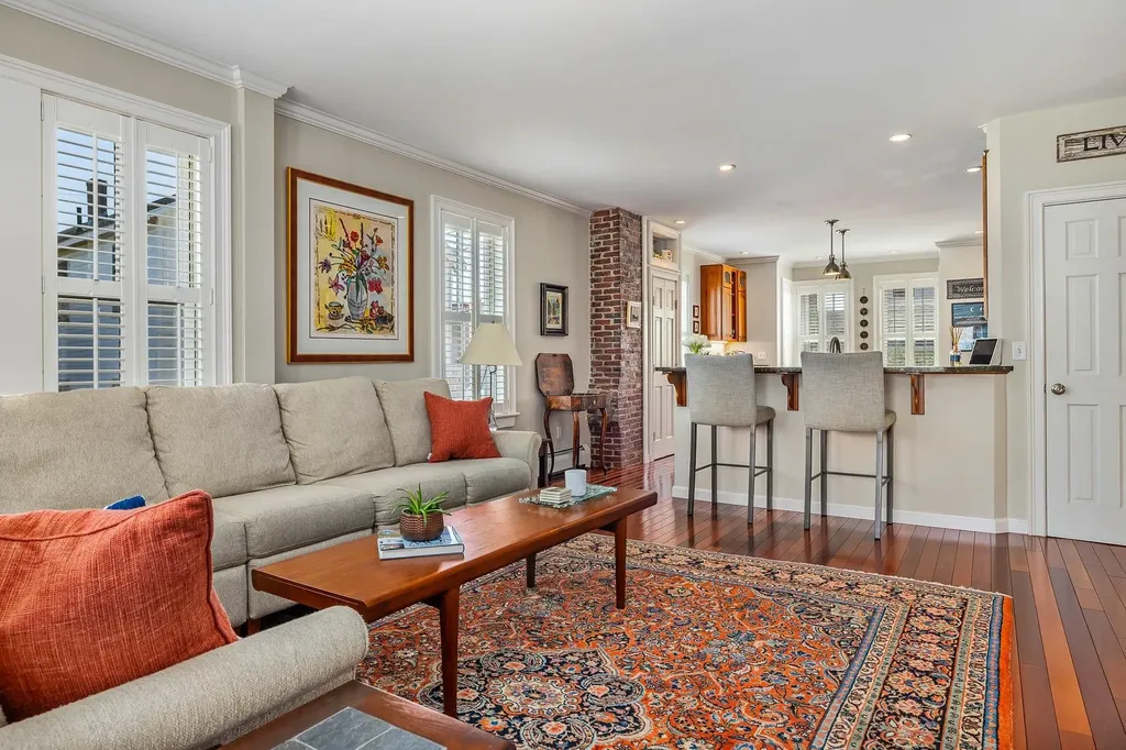 213 Gates Street Portsmouth NH 03801