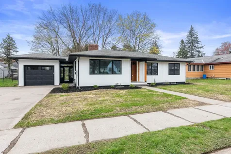 117 Shore Road Burlington VT 05401