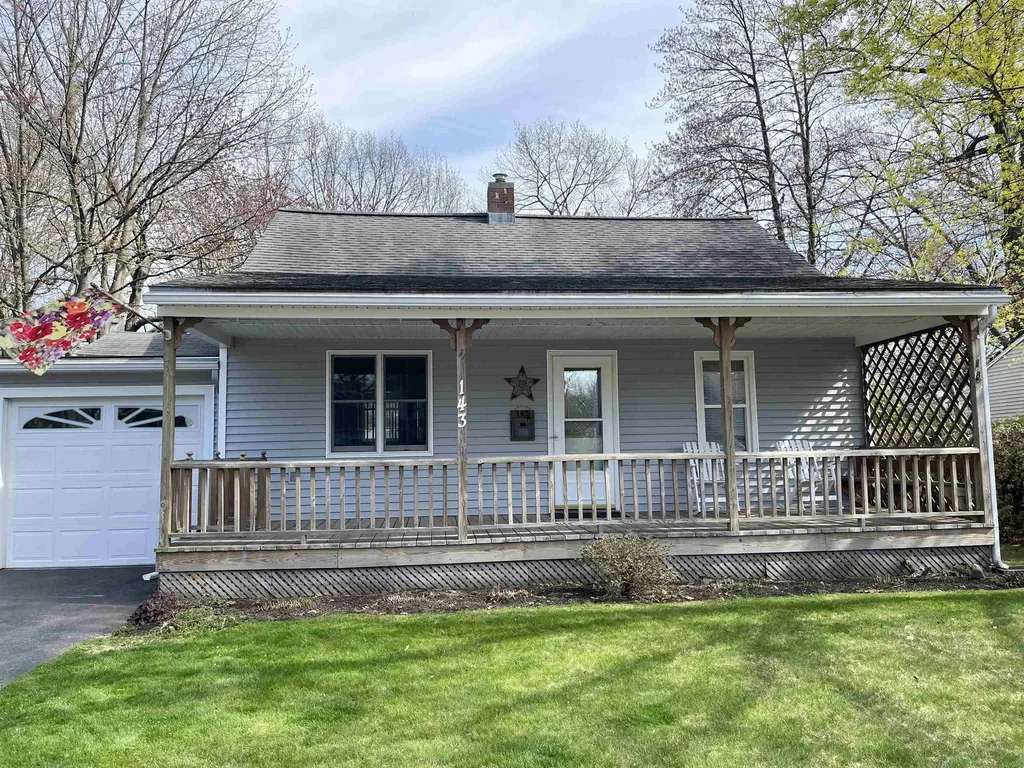 143 Woodbury Road Burlington VT 05401