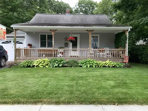 143 Woodbury Road Burlington VT 05401