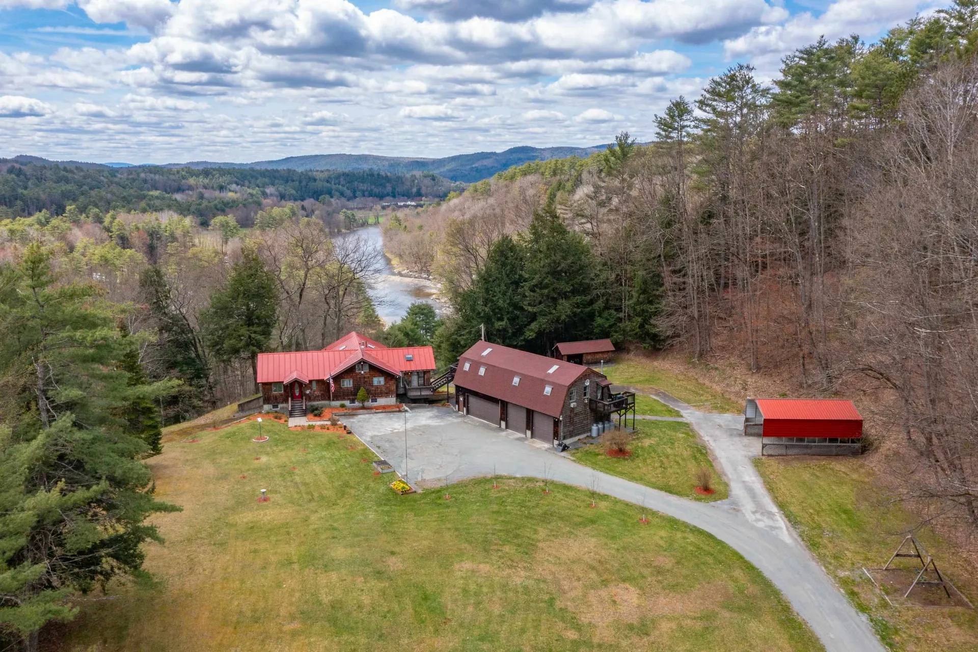 113 Riley Road Bath NH 03740
