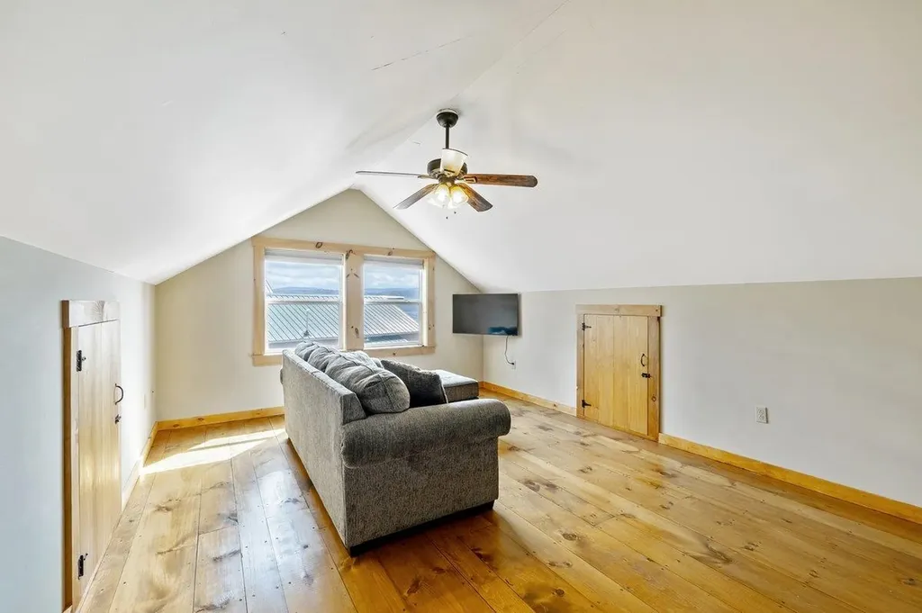 1223 Hathaway Point Road St. Albans Town VT 05478