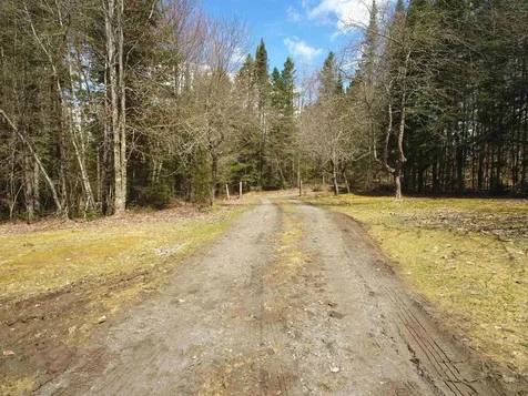 272 Trucott Drive Sheffield VT 05866