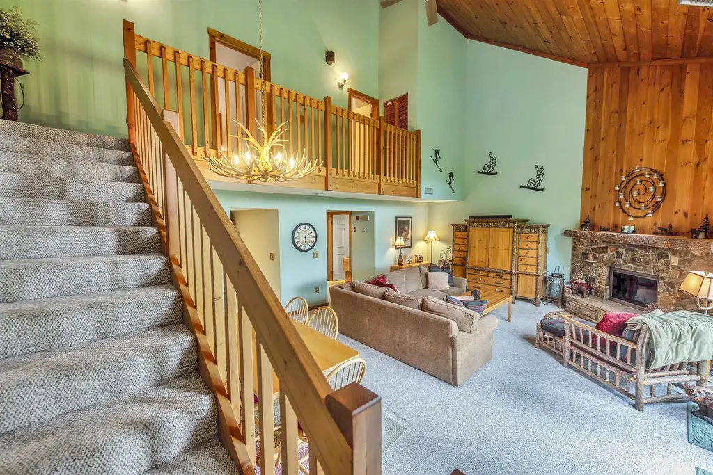 28C Greenspring Road Dover VT 05356