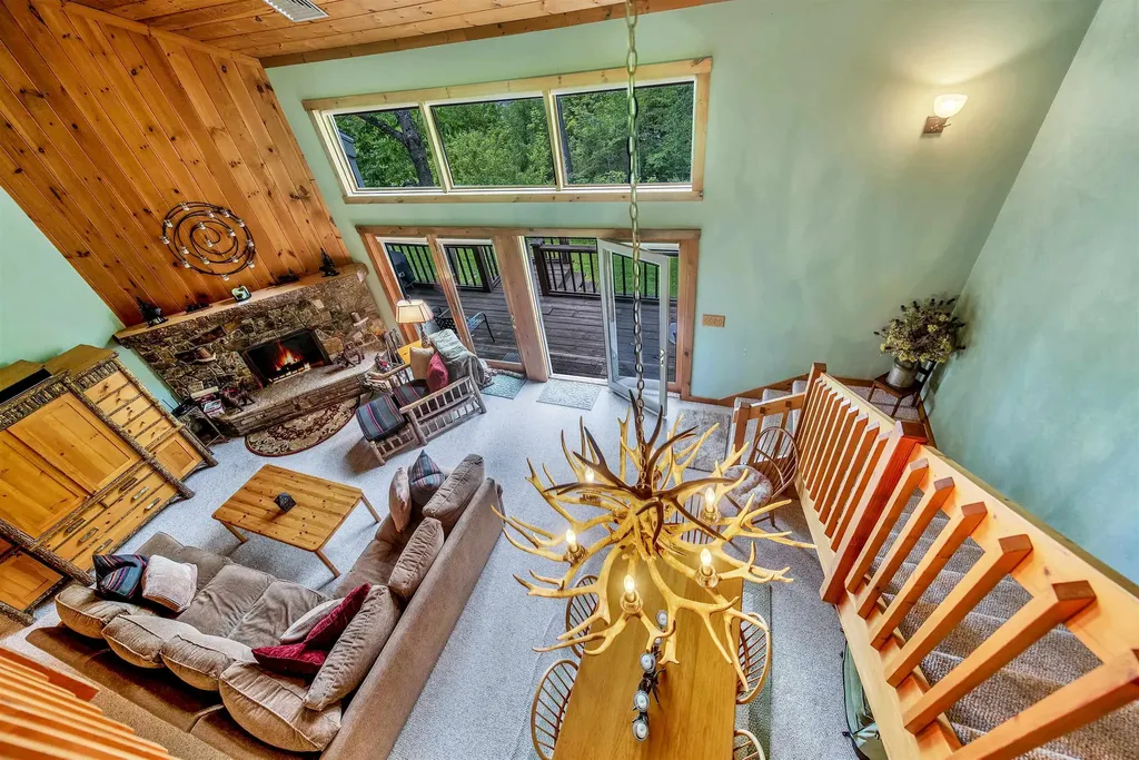 28C Greenspring Road Dover VT 05356