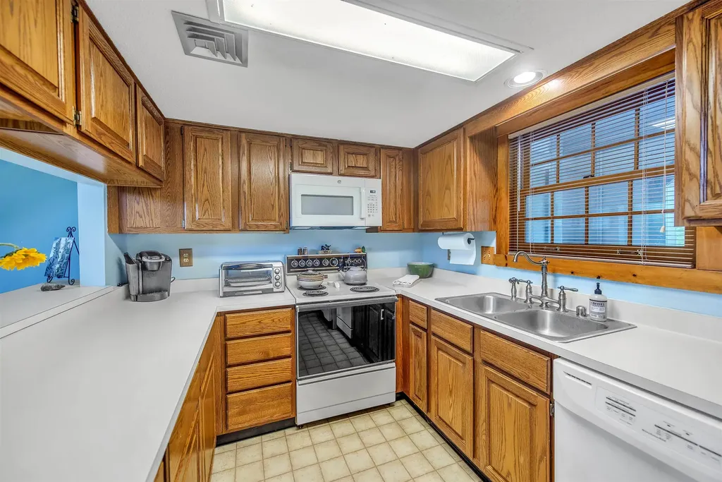 28C Greenspring Road Dover VT 05356