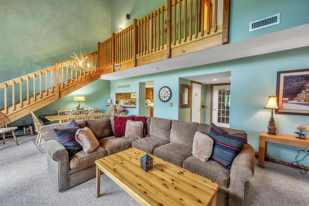 28C Greenspring Road Dover VT 05356